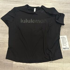 Lululemon running shirt